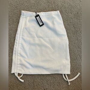 White textured ruched micro mini skirt
